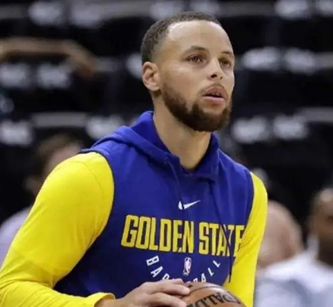 关于哈兰德迎来十赛季高光表现，勇士球迷沸腾！的信息